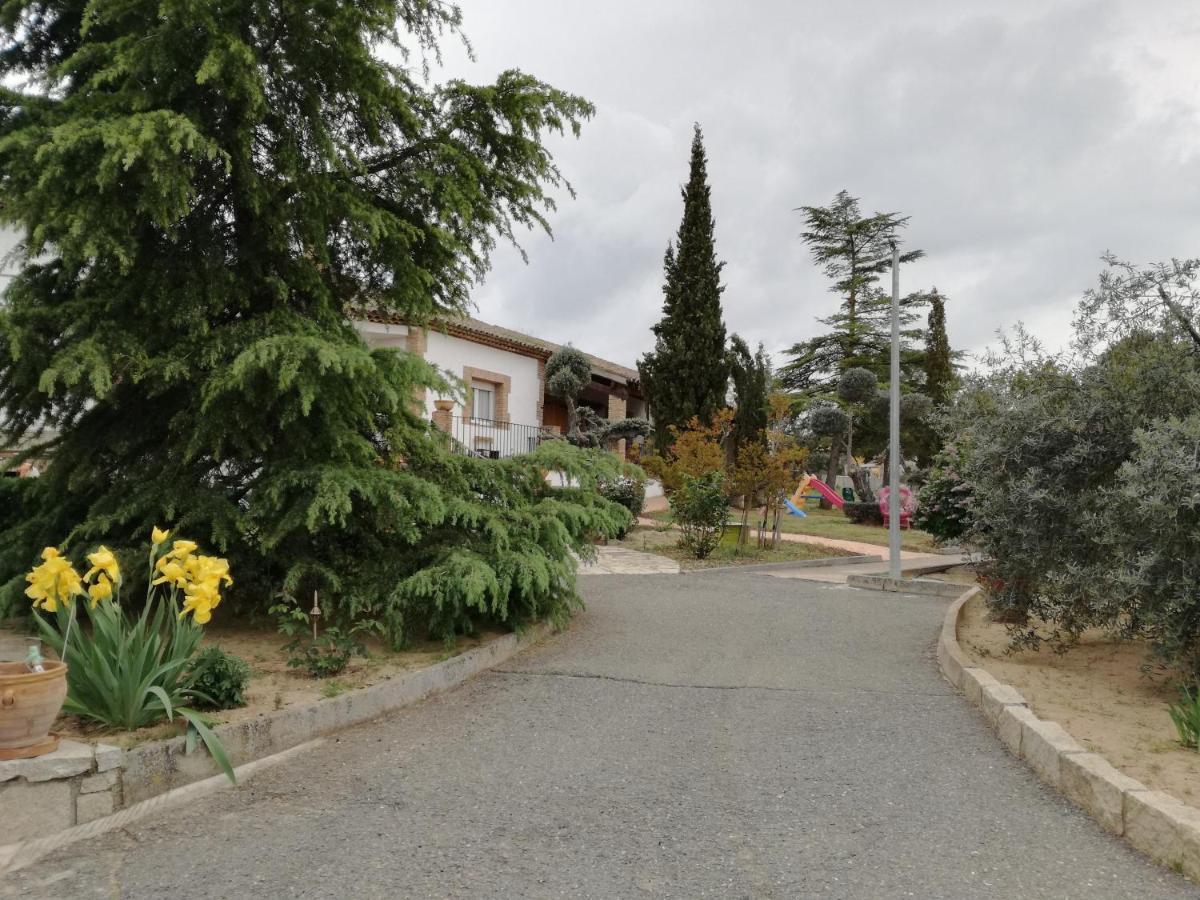 Casa Rural La Amistad Villa Burguillos de Toledo Bagian luar foto