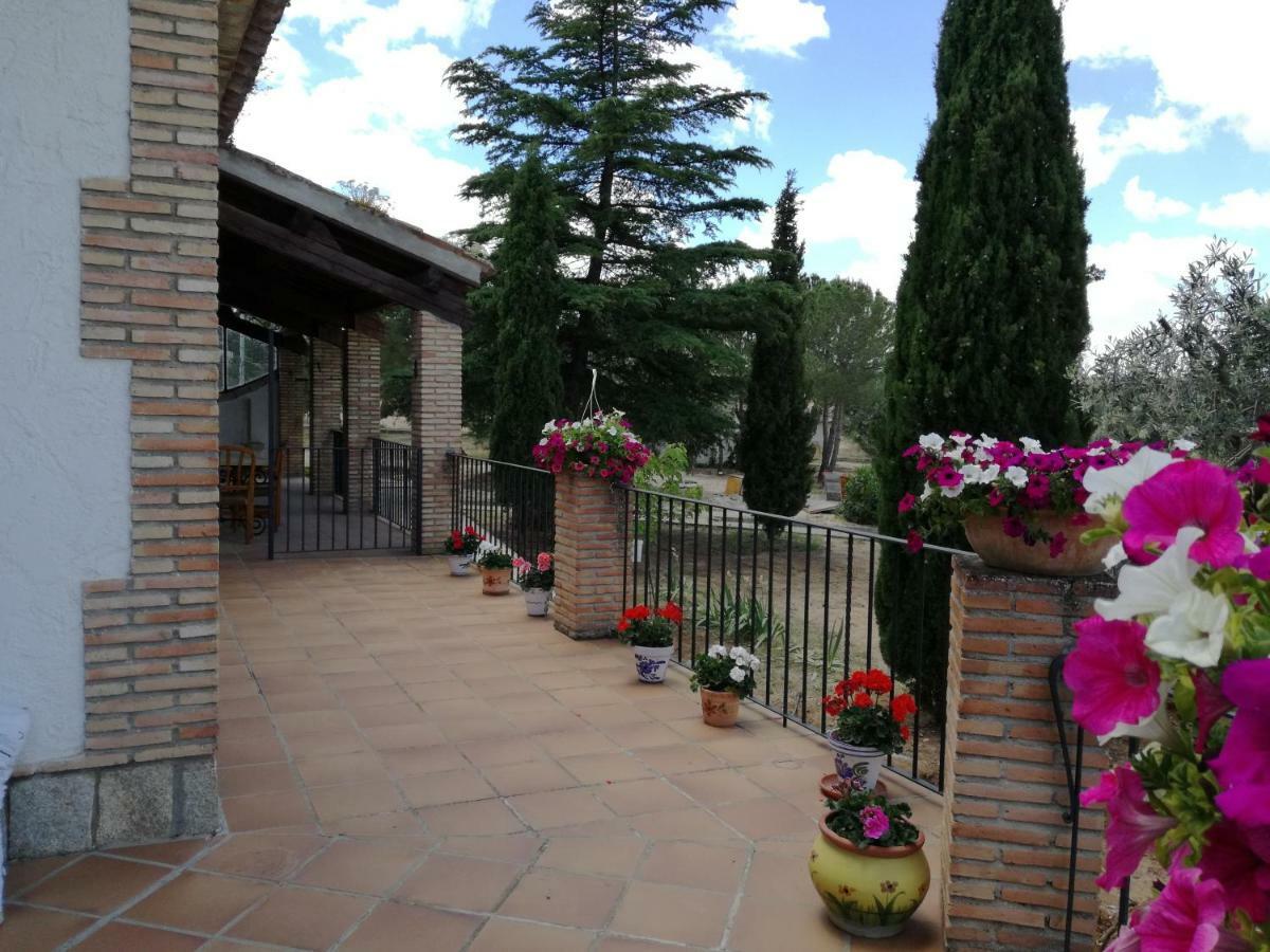 Casa Rural La Amistad Villa Burguillos de Toledo Bagian luar foto